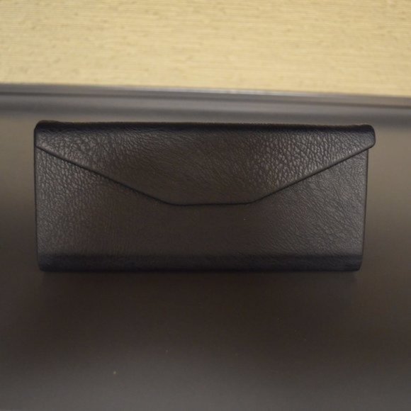 Collapsible Tri-Fold Case Assorted Colors - Picture 6 of 14